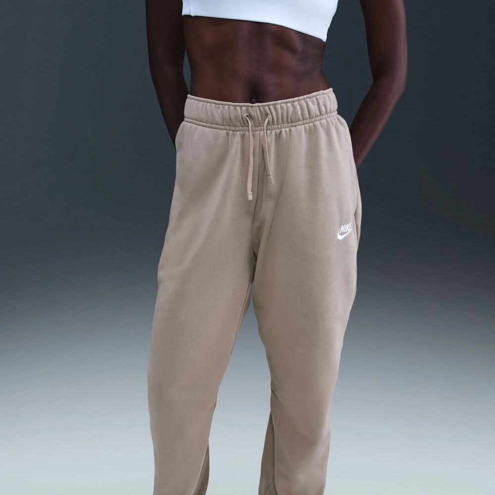 Nike | Tan Fleece Women’s Sz Small Cuffed Joggers Loungewear Athlesuire Casual